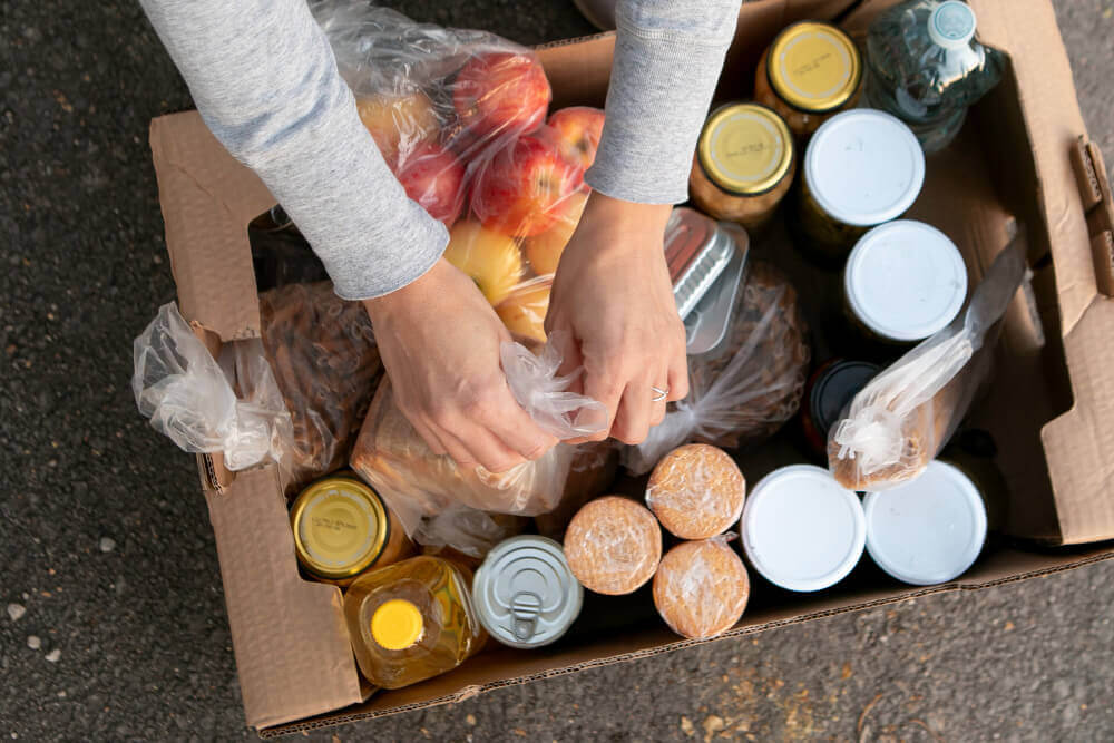 Veja Imagem de cesta de alimentos